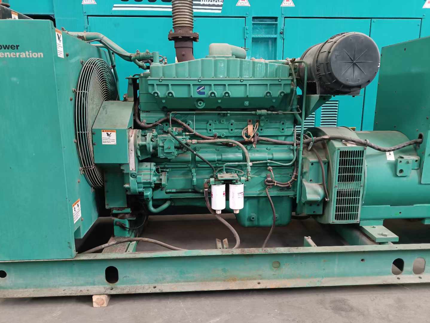 蓬安过载会对 600kW 柴油发电机组造成哪些损害？